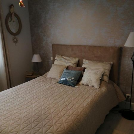 La Conviviale Apartman Saintes Kültér fotó